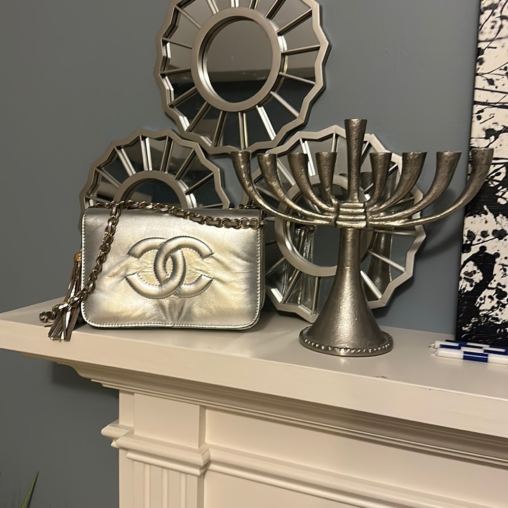 Crossbody bag